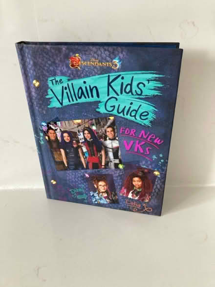 Photo of free Descendants 3 Villain kids guide (Bayview/highway 7) #1