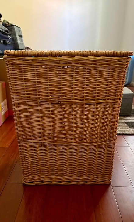 Photo of free Wicker Laundry Hamper (Abingdon) #1