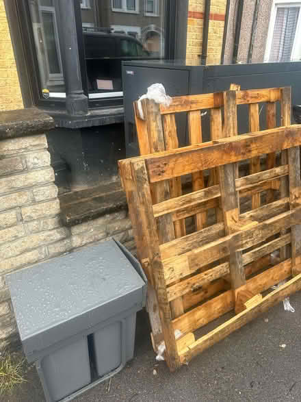 Photo of free Wooden pallets – 120x100cm (Bellingham SE6) #1