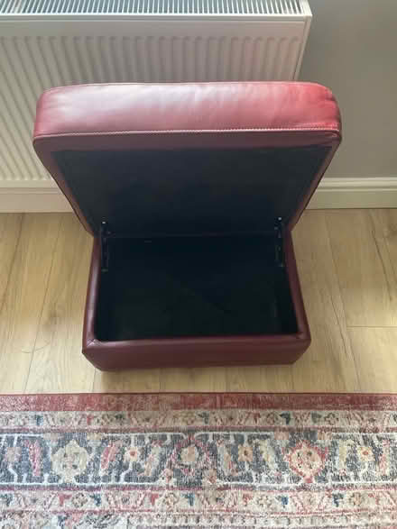 Photo of free Leather sofa, armchair and pouffe (with internal storage) (Dunston LN4) #4