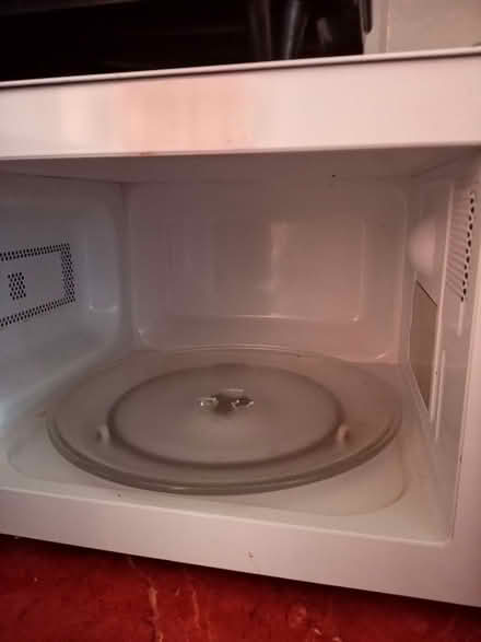Photo of free Microwave (California IP4) #2