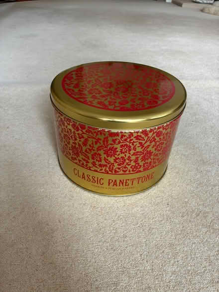 Photo of free Large tall metal cake tin (Roundwood AL5) #3