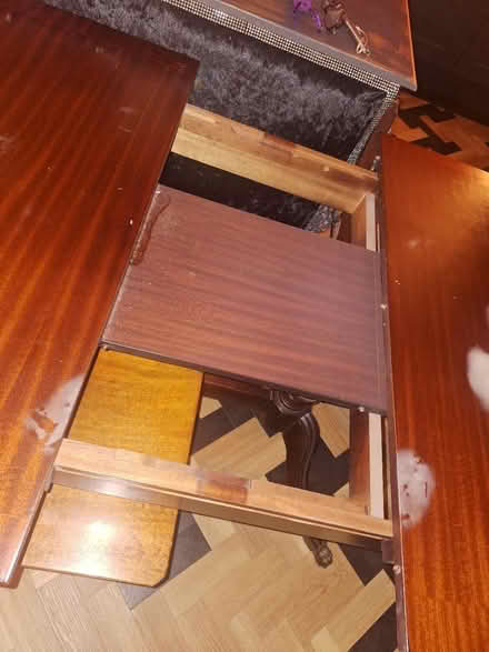 Photo of free 6 seat extendable dining table (hessle HU13) #2