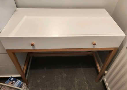 Photo of free Dressing table (Welwyn Garden City AL8) #1