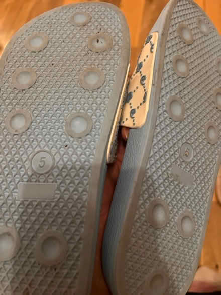 Photo of free Disney Sliders - size 5 (Hemel, HP3) #3