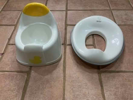 Photo of free Potty and toddler toilet seat (Farnborough Park GU14) #1