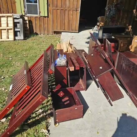 Photo of free furniture (Lovettsville, VA) #2