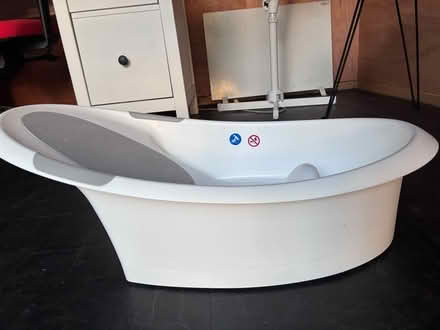 Photo of free Baby bath (AL3) #2