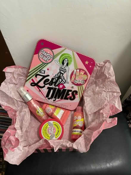 Photo of free Gift set for girls (Buckhurst Hill IG9) #2