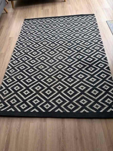 Photo of free Black and White rug (Highcliffe BH23 5BA) #1