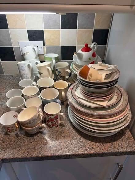 Photo of free Crockery (Boughton Street ME13) #1