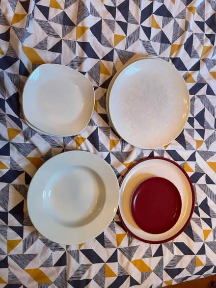Photo of free Dinner plates (Brixton) #1