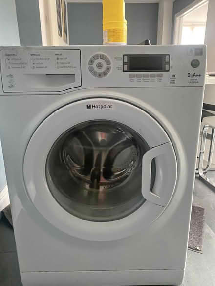 Photo of Washing Machine (Fenton ST4) #1