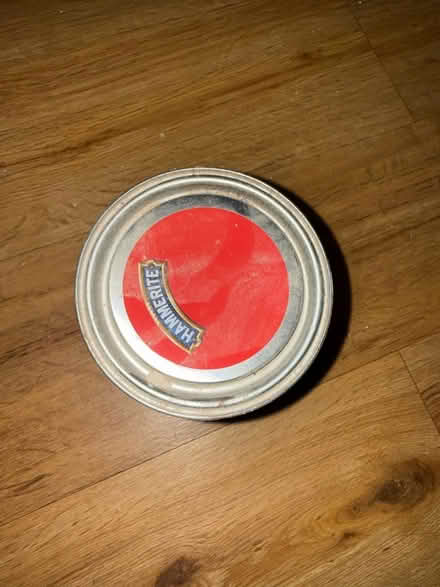 Photo of free Unopened red Hammerite paint (Crookes S10) #2