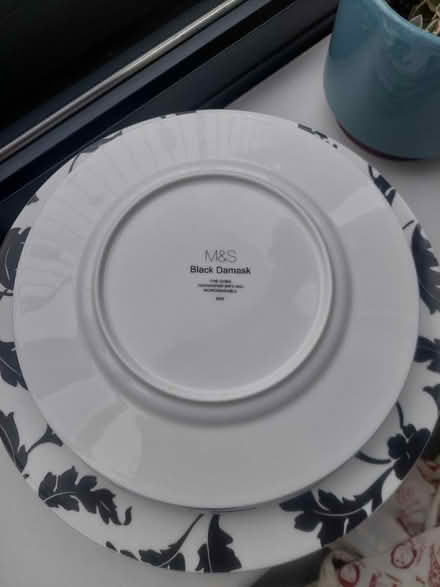 Photo of free M&S Plates (Clerkenwell WC1X) #2