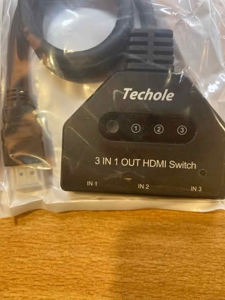 Photo of free HDMI switch cable (Corstorphine EH12) #1