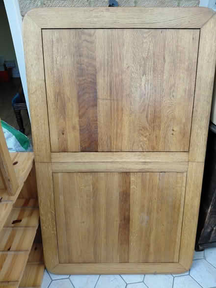 Photo of free Solid oak table (Hollington TN38 9LD) #2
