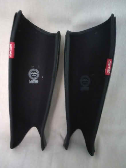 Photo of free Shin pads (Kingsway BA2) #2