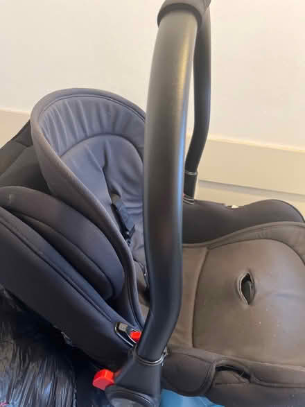 Photo of free Ickle Bubba Car Seat (Potter Street CM17) #1