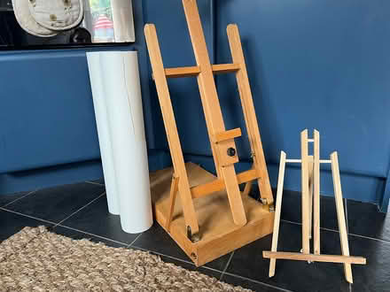 Photo of free Easels and paper (Bromsgrove B61) #1