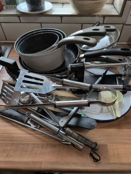 Photo of free Kitchen utensils/pots bundle (Pudsey LS28) #1