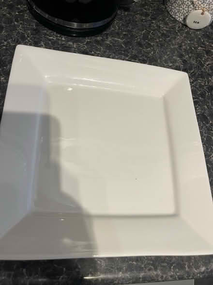 Photo of free 8 dinner plates (Stourport-on-Severn DY13) #1