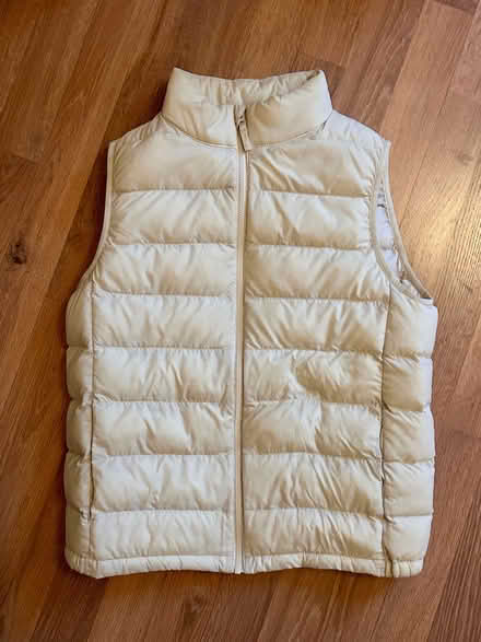 Photo of free Girls Gilet 11-12yrs (South Norwood SE25) #1