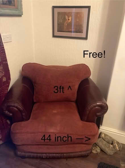 Photo of free Sofa chair (Giggleswick BD24) #4