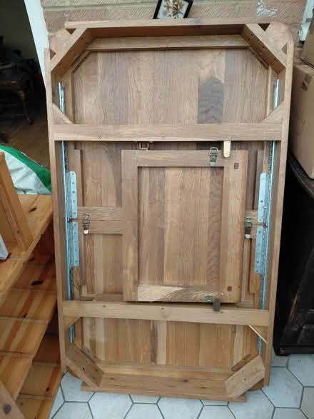 Photo of free Solid oak table (Hollington TN38 9LD) #1