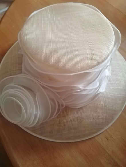 Photo of free 2 ladies wedding hats (Eamont Bridge CA10) #2