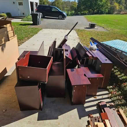 Photo of free furniture (Lovettsville, VA) #4