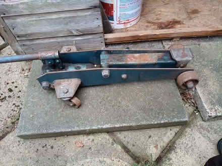 Photo of free Trolley Jack (Sawley NG10) #1
