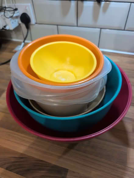 Photo of free Plastic mixing bowls (Pudsey LS28) #1