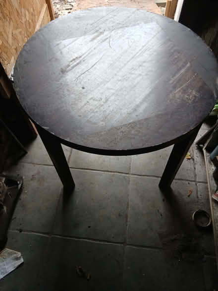 Photo of free Very heavy circular table. (Tile Hill CV4) #1