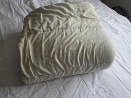 Photo of free Autumn / spring king size duvet (Frimley) #2