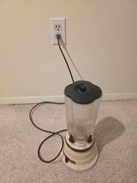 Photo of free Legacy Electric Blender (Wallingford) #1