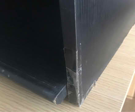 Photo of free TV unit (Woodlands Av., Sidcup DA15) #2