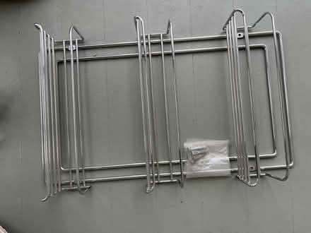 Photo of free New wall rack (Palo Alto downtown north.) #1