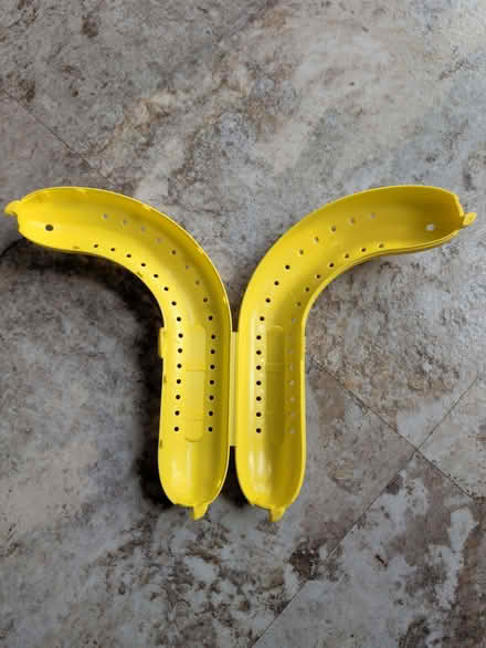 Photo of free Banana guard, stop it getting bruised in your bag! (Wimbledon SW19) #2