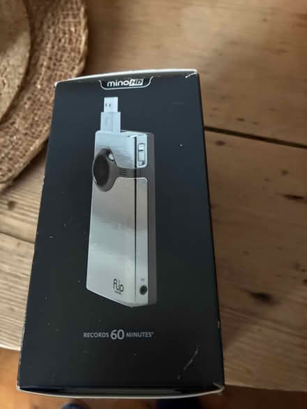 Photo of free Flip video/audio recording device (Norwich NR3) #3