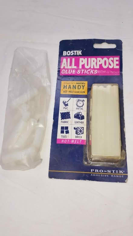 Photo of free Glue Gun with glue sticks (Ruislip HA4) #3