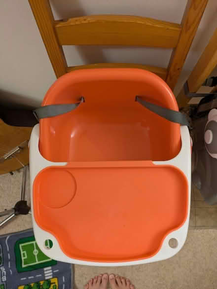 Photo of free High chair (Shillington) #2