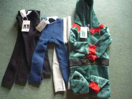 Photo of free BNWT 4 Pairs Thick Leggings & Xmas Onesie Age 1-2 (Bracknell RG12) #1