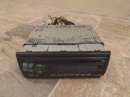 Photo of free Alpine Car Radio/CD Player (Woollard BS39) #1