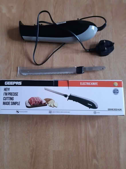 Photo of free Electric Carving Knife (Great Mole Wood SG14) #1