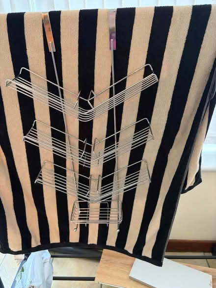Photo of free Shower hanger (Dingle - L8) #1