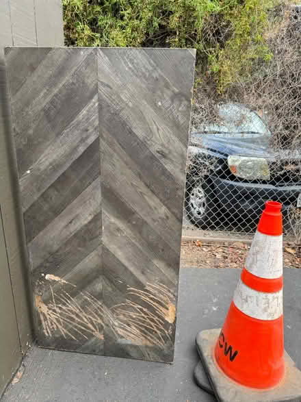 Photo of free Metal framed coffee table or bench (Valencia Avenue, Sunnyvale) #2