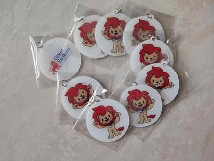 Photo of free GE lion mascot charm/pendant (Tpy) #1
