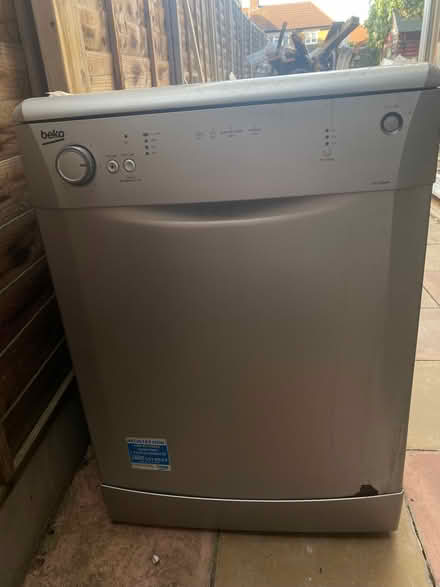Photo of free Beko dishwasher 60cm (Lampton TW3) #1