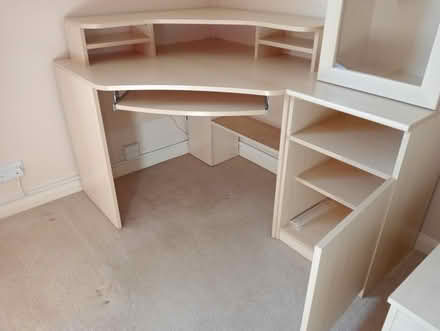 Photo of free Corner Desk unit (Kidlington OX5) #1